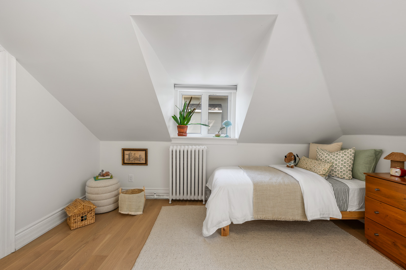139 Hammersmith Avenue - photo 33