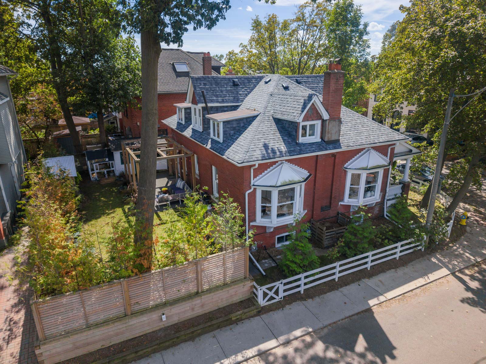 139 Hammersmith Avenue - photo 44