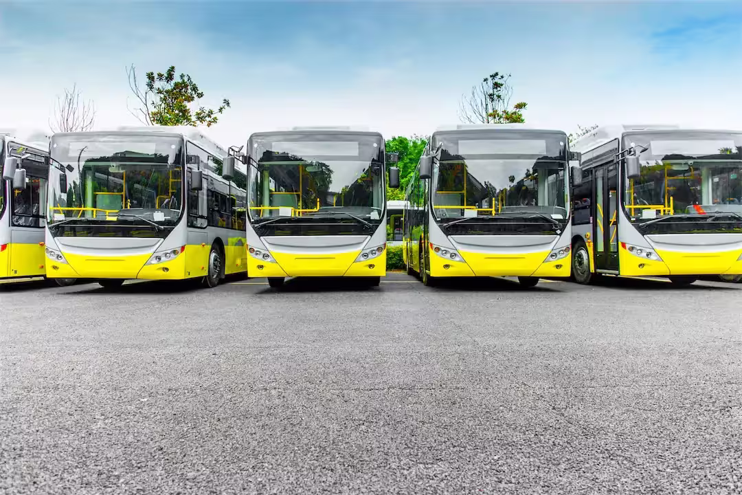 Bus Fleet standing in a row viriciti ebus