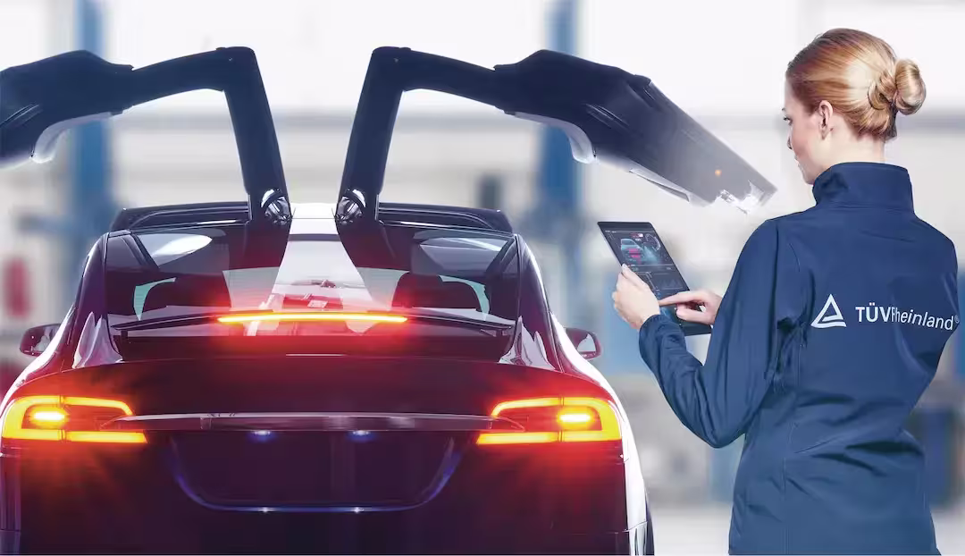 TĂśV Rheinland TWAICE Partnership