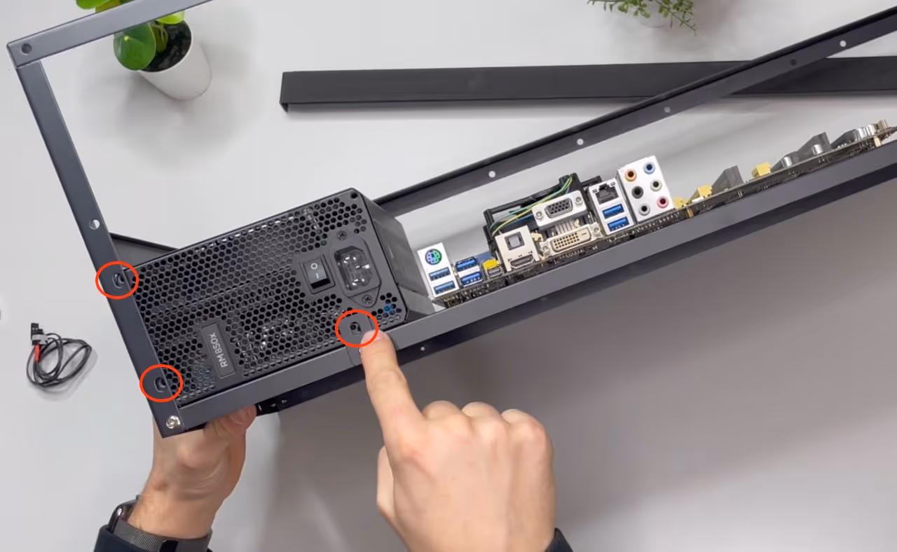 Netzteil-Installation Mining Rig Frame