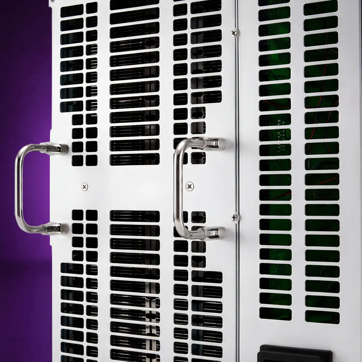 Bitmain Antminer S21 XP Immersion - detail view 2 - Bitcoin miner