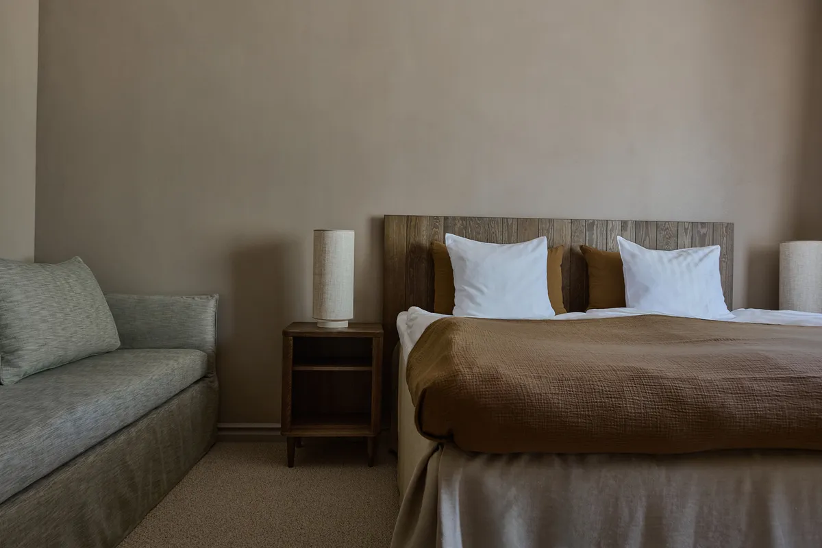 Kvinna med champagneglas