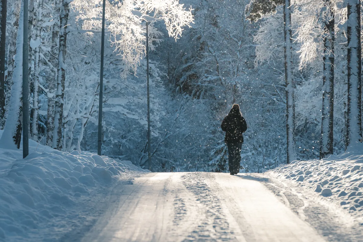Kvinna med champagneglas