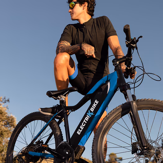 Partnership managers lead proactive communication