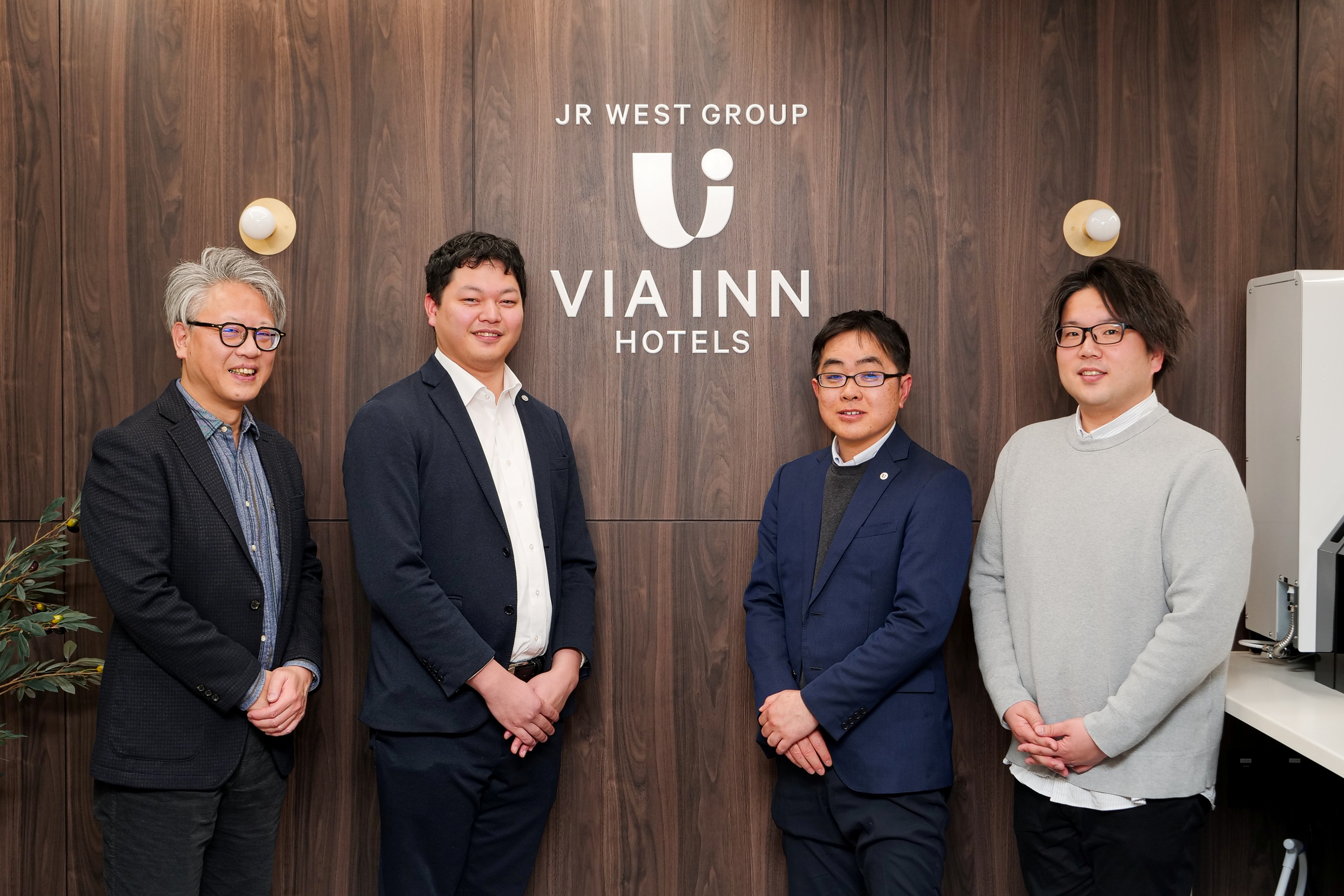 120のファイルが乱立し、属人化していた事業計画。Loglassで経営のブラックボックスを解消し、次世代の経営者育成へ