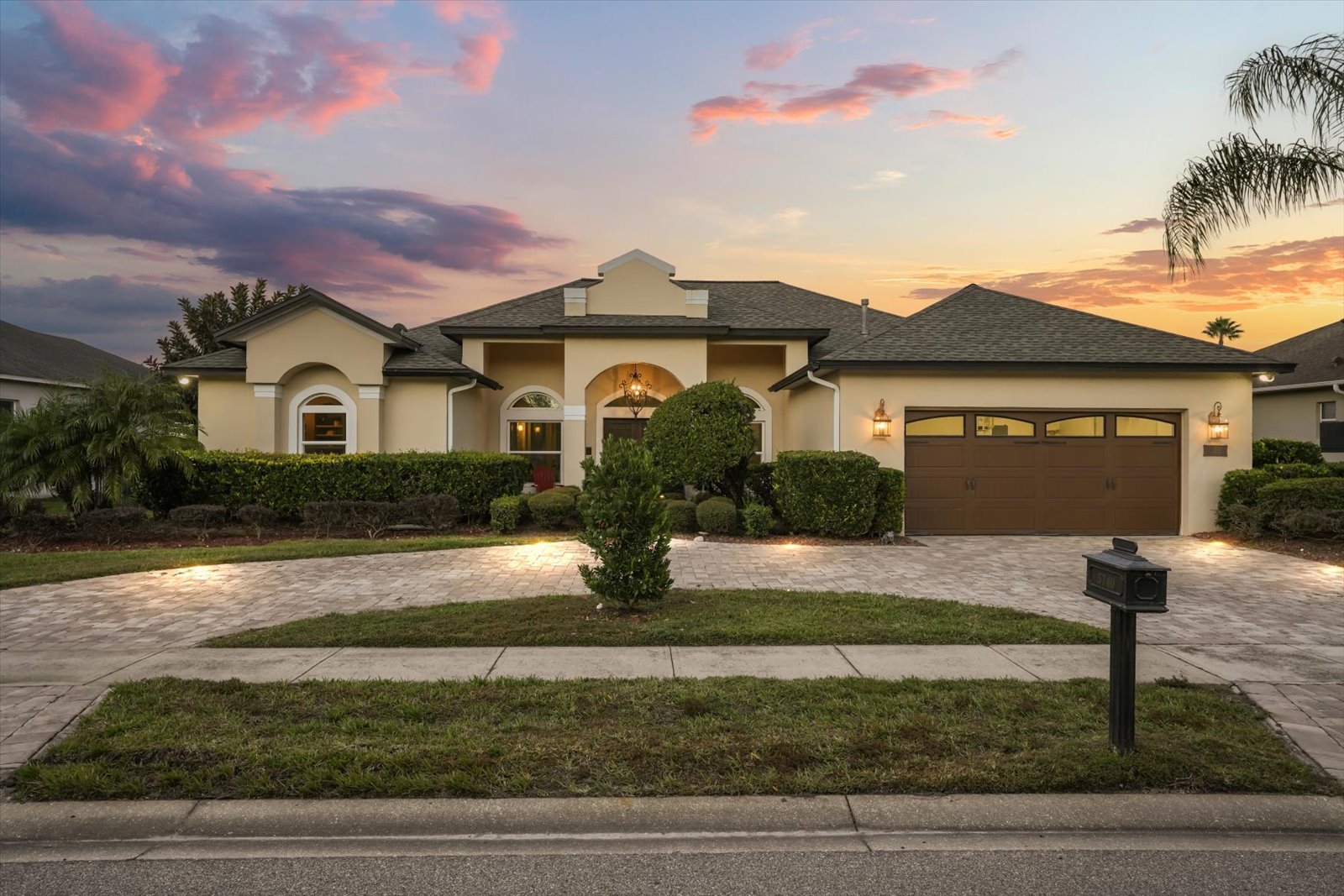 Front exterior view of a home listed by Anne-Marie Wurzel, Central Florida Realtor.