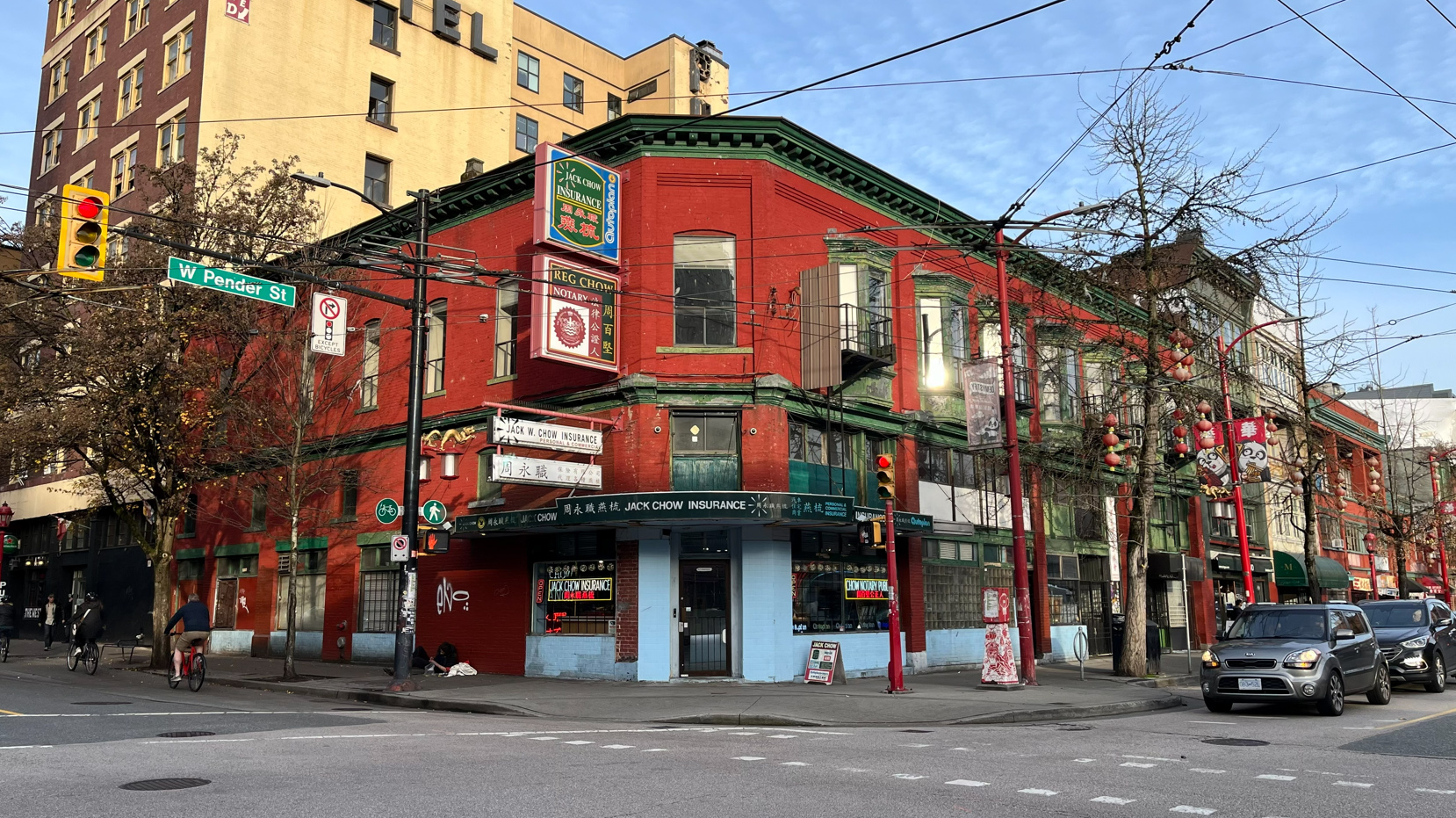 Jack W Chow Realty Ltd