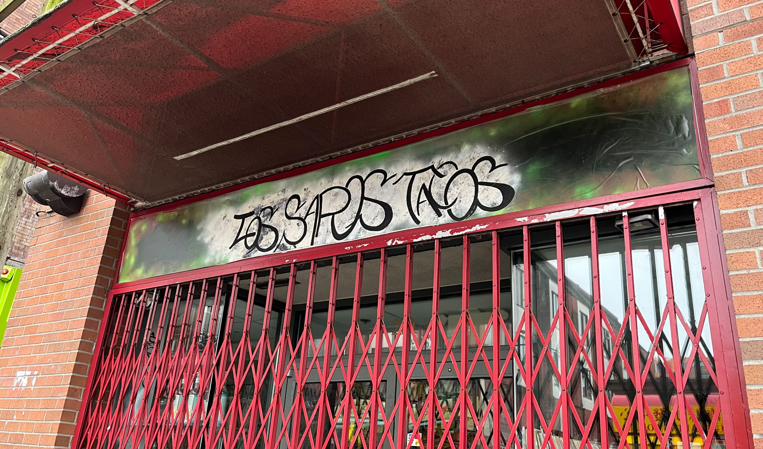 Los Sapos Tacos