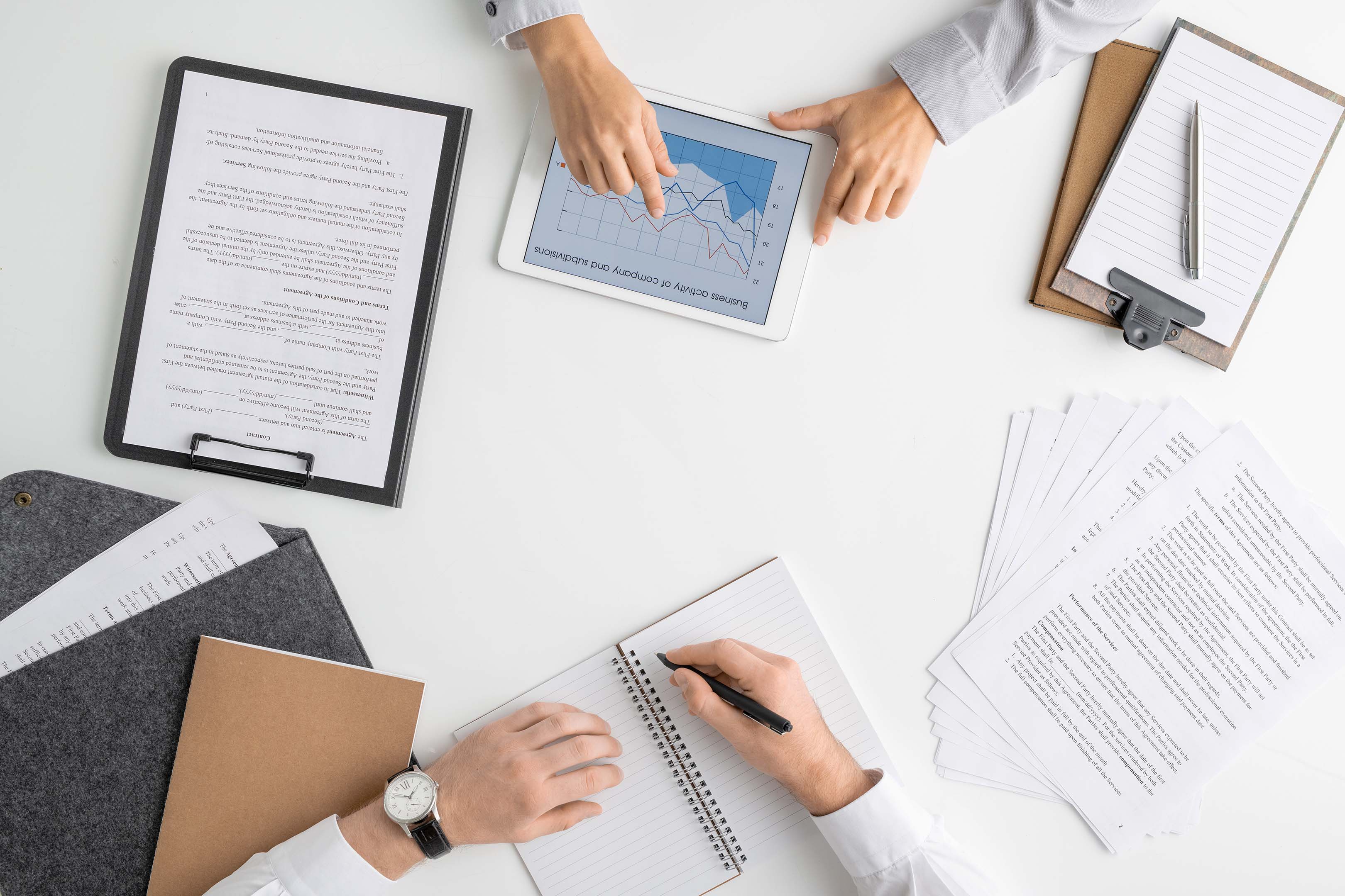 Attorney explaining tenancy in common and ownership shares