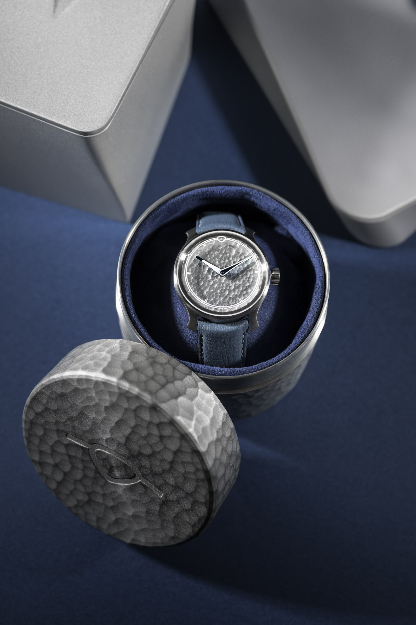 Macro view of the MING 37.06 Royal Selangor dial