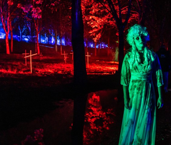 PARIS 2025 SHIVERING HALLOWEEN 
