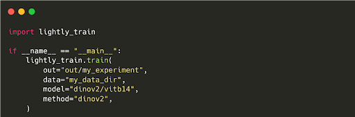 Code to configure DINOv2 method with a ViT-B/14 model architecture.