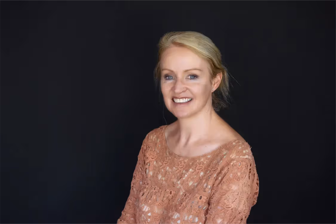 Dr Lorraine Sheridan