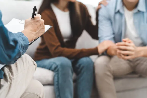 Rekindling Intimacy: How Relationship Counselling Can Reconnect Couples