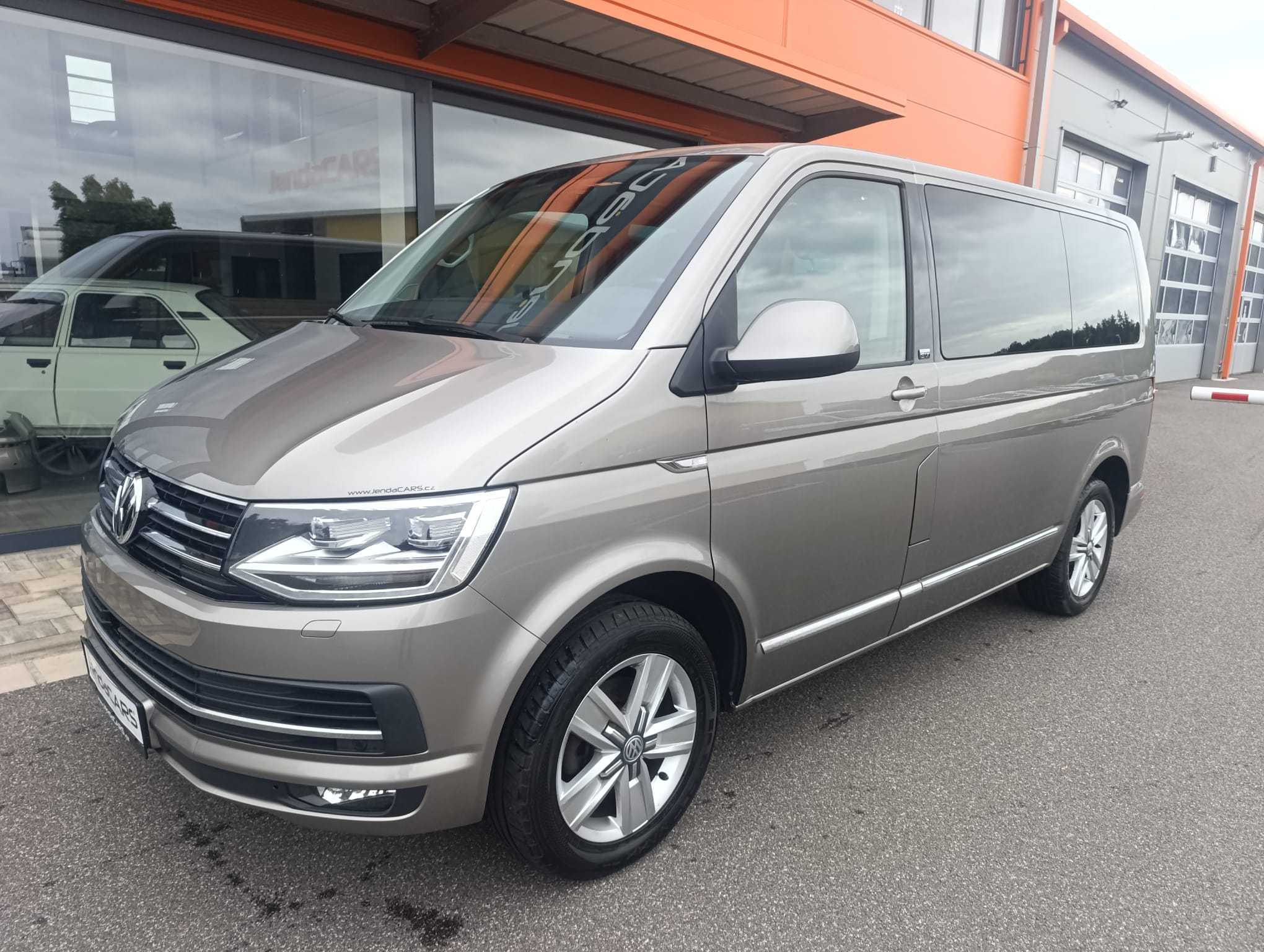 VW Multivan 2.0 TDI Generation SIX
