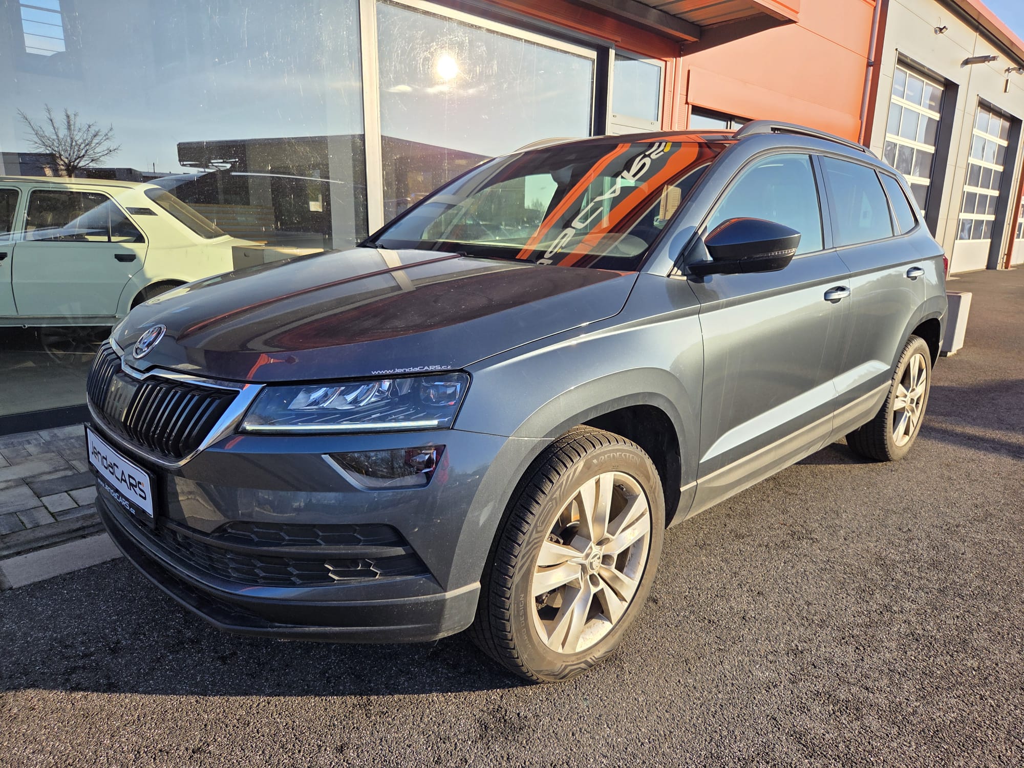 Škoda Karoq 2.0 TDI SERVISNÍ KNÍŽKA