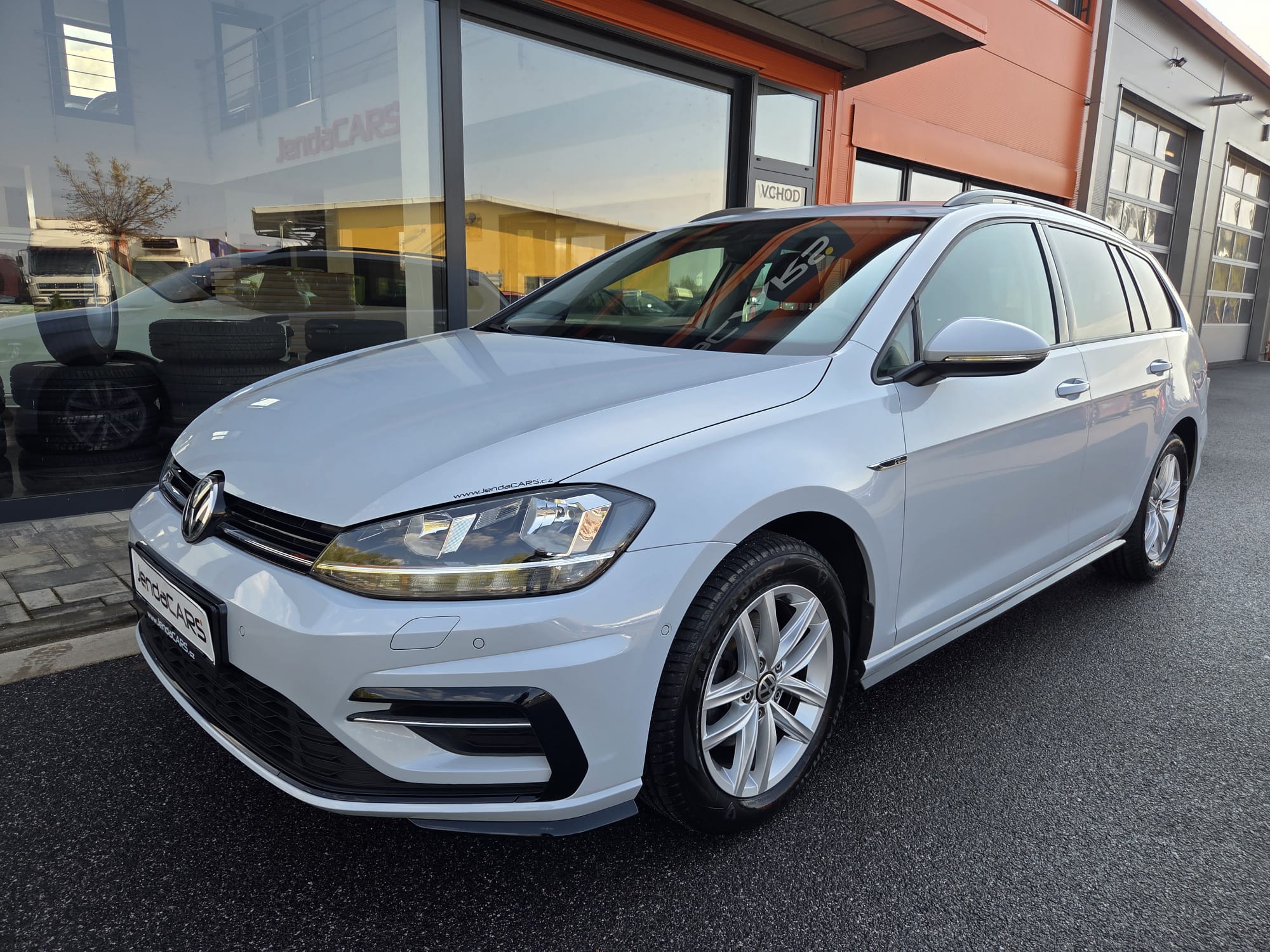 Volkswagen Golf 1.4 TSI PARKOVACÍ KAMERA