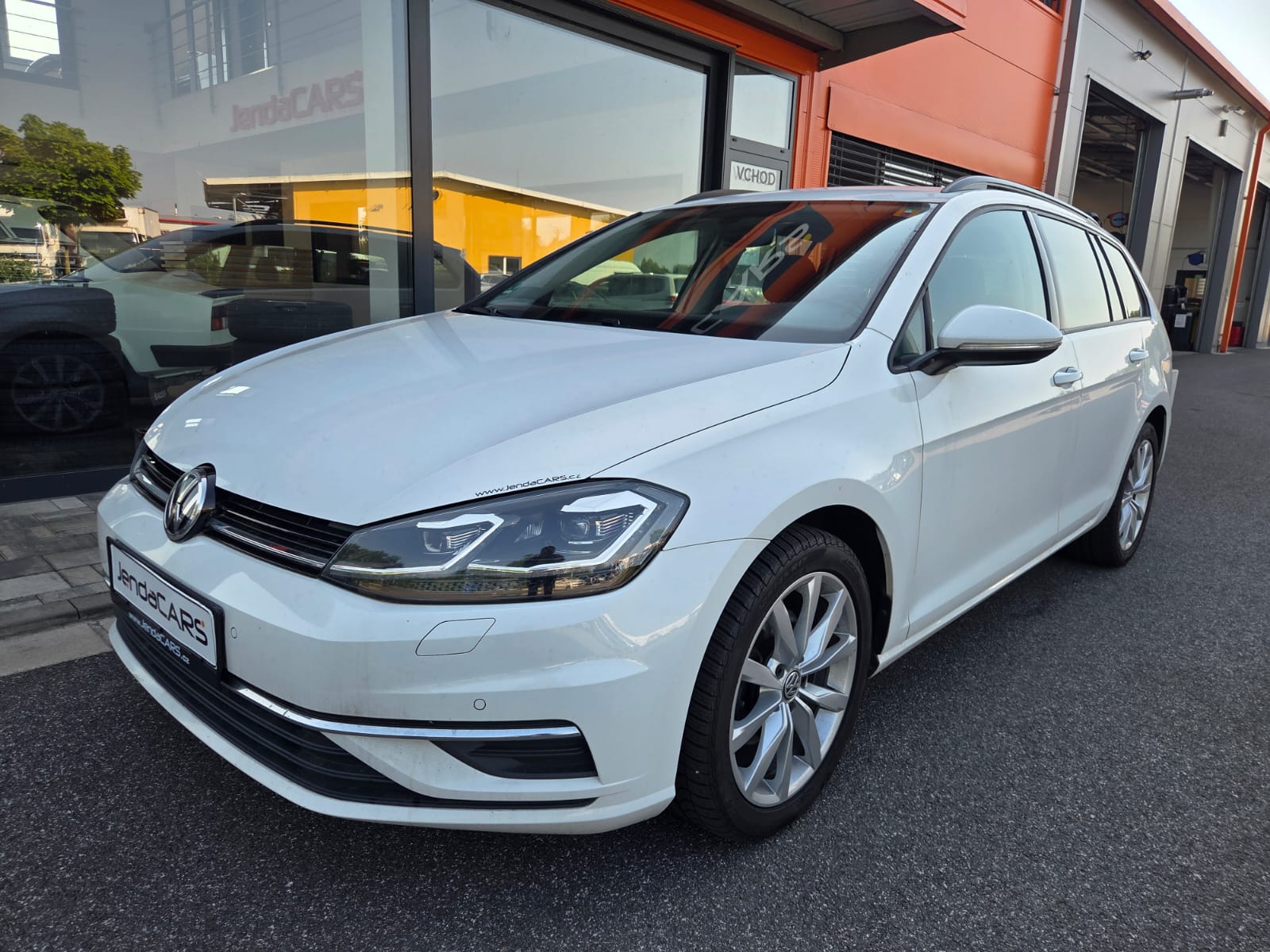 Volkswagen Golf 1.6 TDI TAŽNÉ ZAŘÍZENÍ