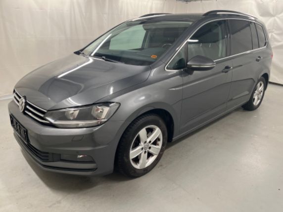 VW Touran 1.5 TSI 7 Míst