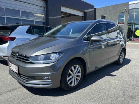 VW Touran 1.4 TSI 7 míst