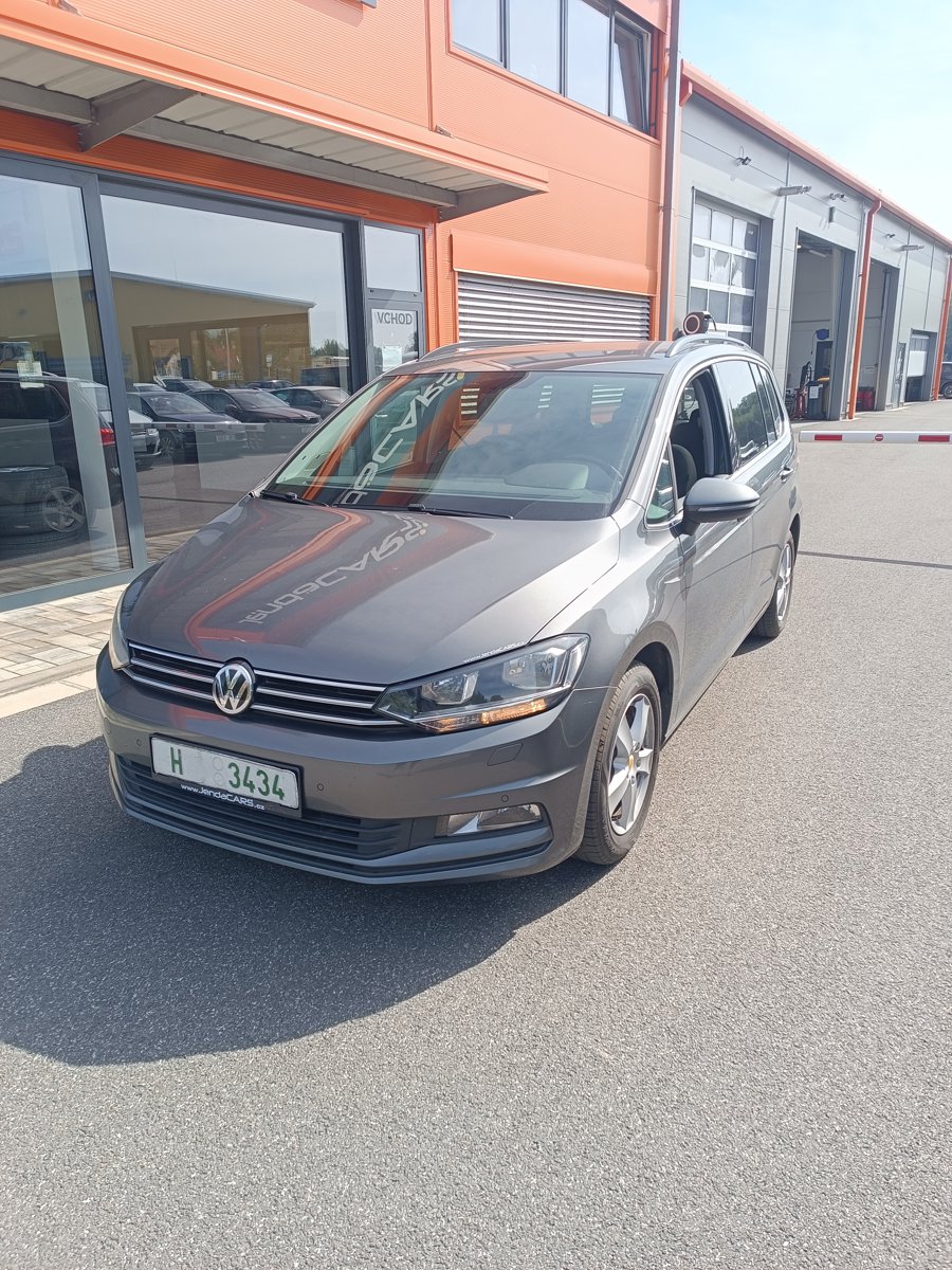 VW Touran 1.4 TSI 7 Míst