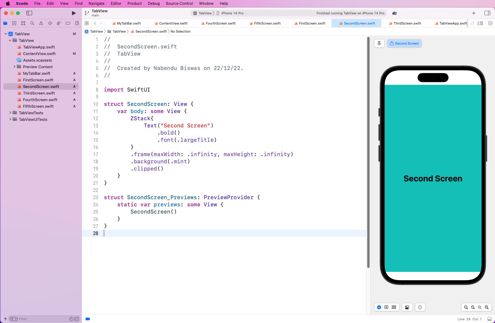 IDE shows "SecondScreen.swift" content view on right side displays an iPhone with a mint background and "Second Screen" located in the middle of the screen.