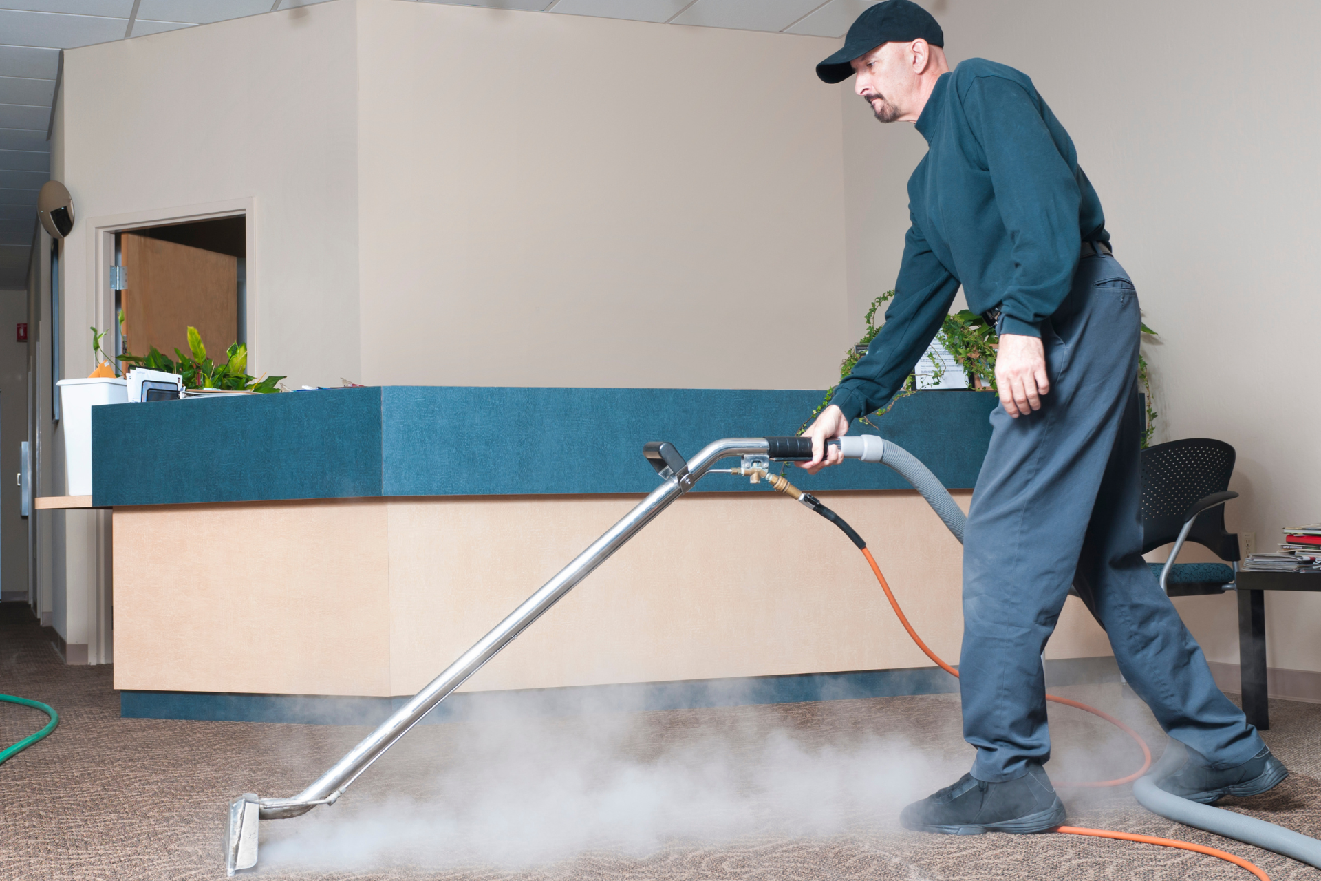 Carpet cleaning equipment representing Hubsuite's carpet cleaner marketing clients