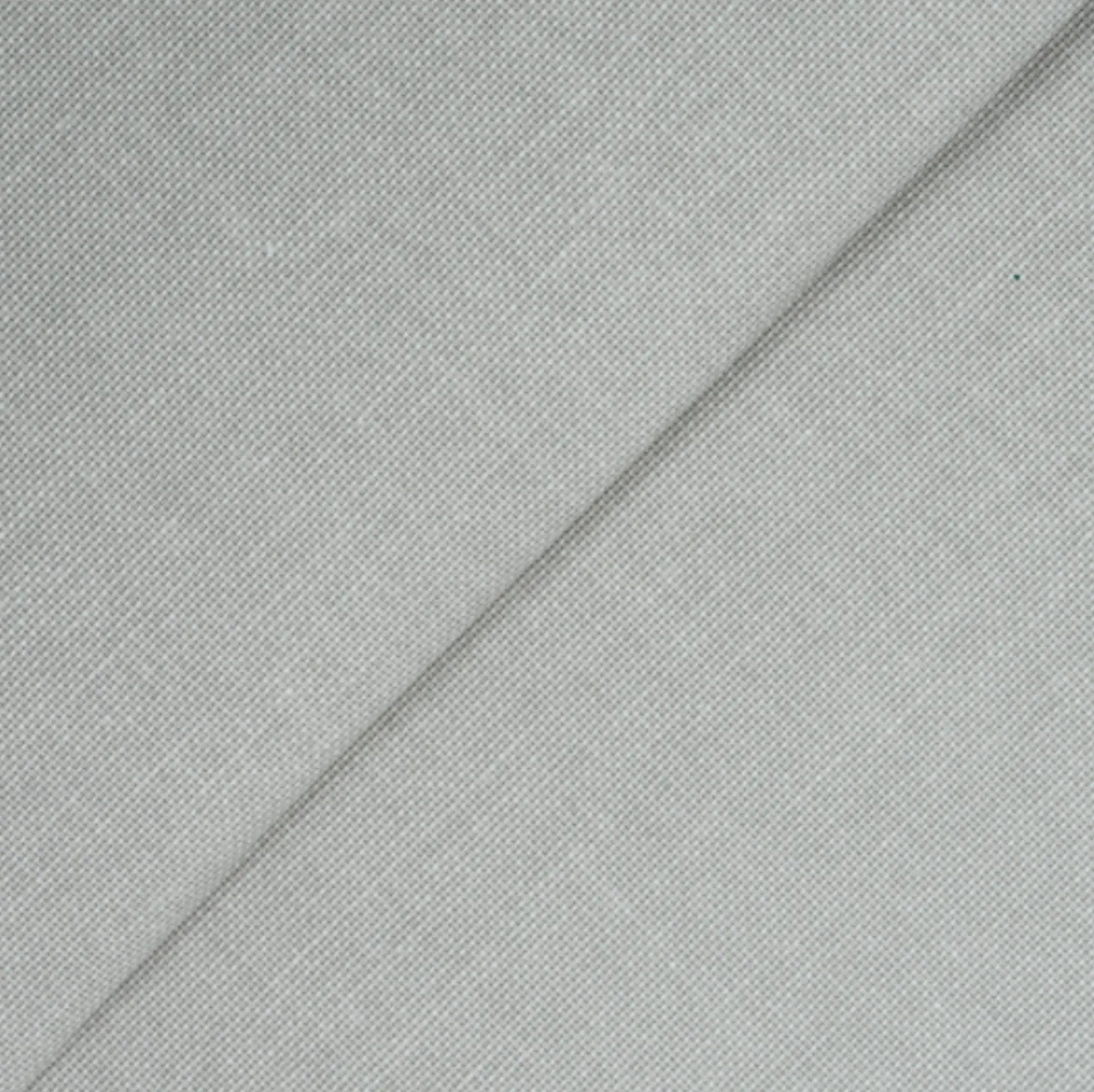Linnen kleurstaal Nevel, licht grijsbeige, voor de cover van het fotoalbum