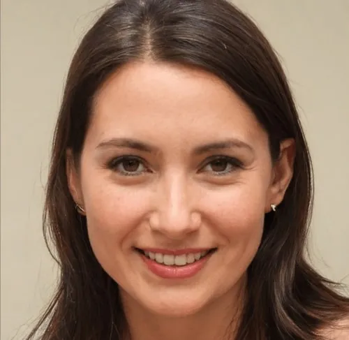 Une femme aux cheveux longs