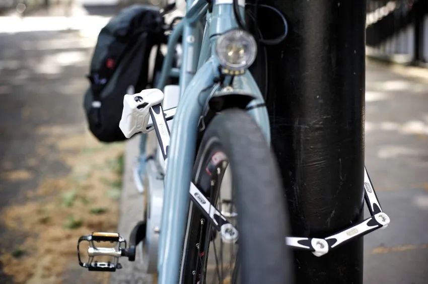Le cadenas Abus Bordo Granit X-Plus 6500 monté sur un vélo