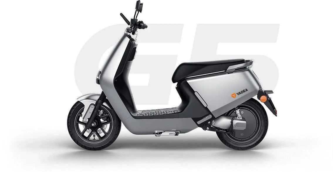 Une photo d'un scooter Yadea G5