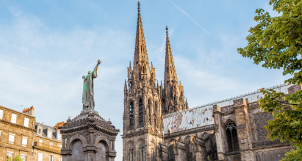 Découvrez le classement 2026 des meilleures agences immobilières à Clermont-Ferrand. 