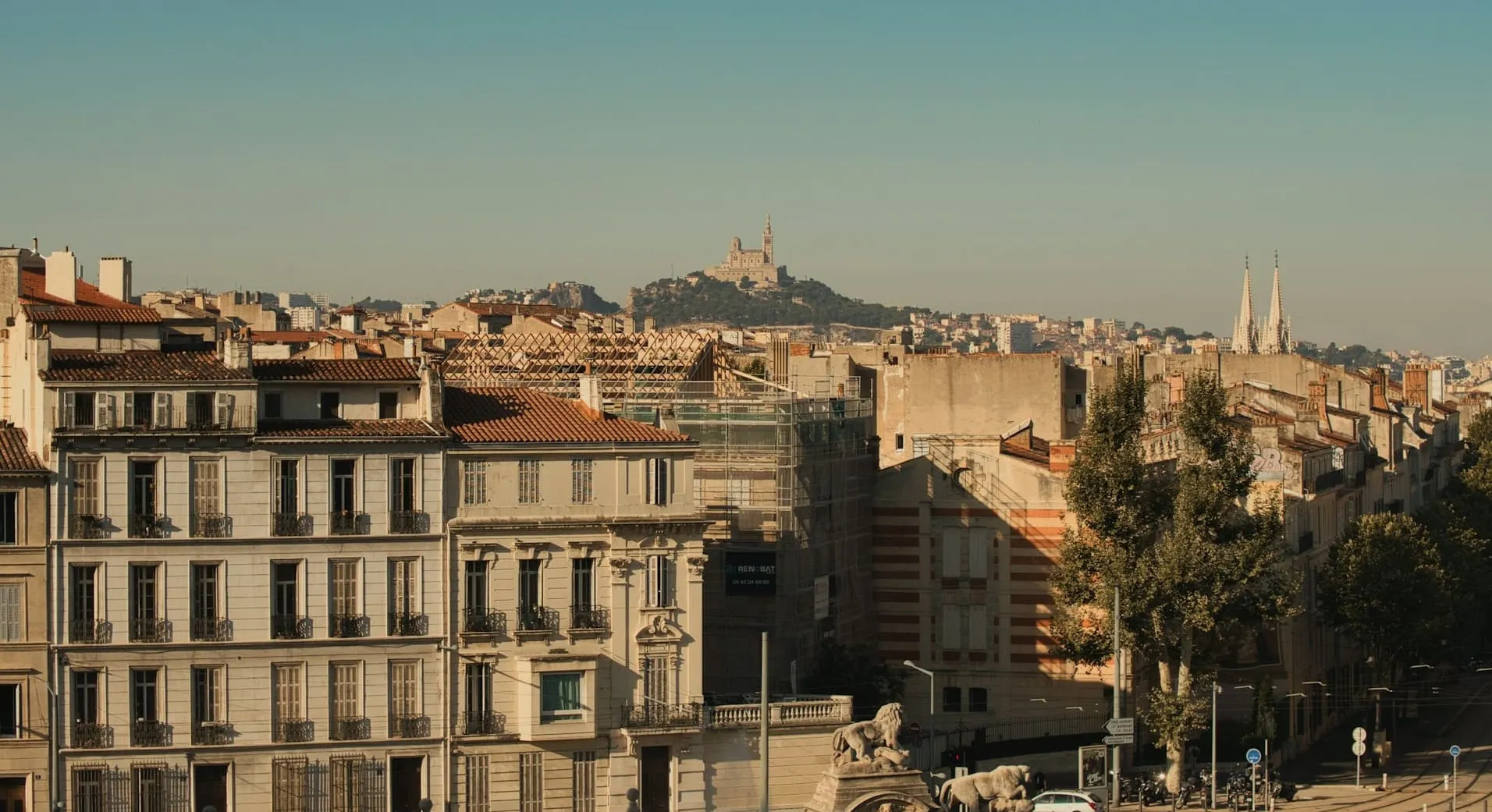 Découvrez le classement 2026 des meilleures agences immobilières à Marseille. 