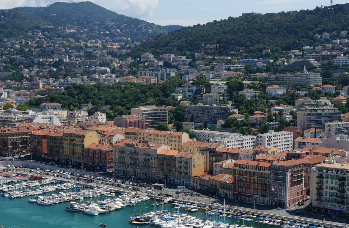 Découvrez le classement 2026 des meilleures agences immobilières à Nice.