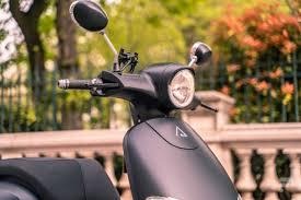 Scooter électrique de Brumaire