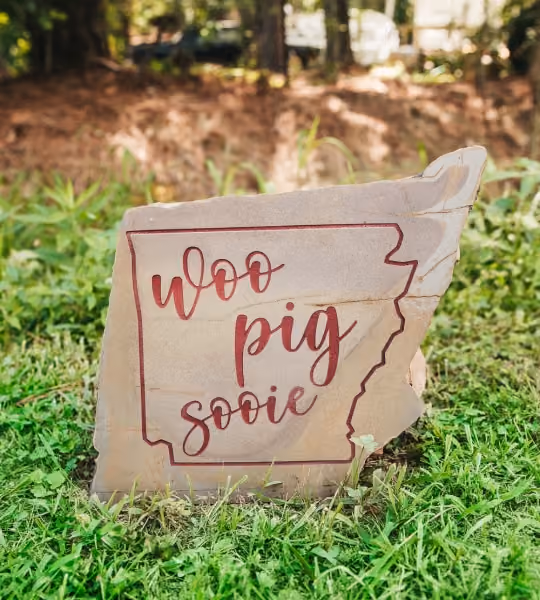 Home Decor Stone with woo pig sooie sign