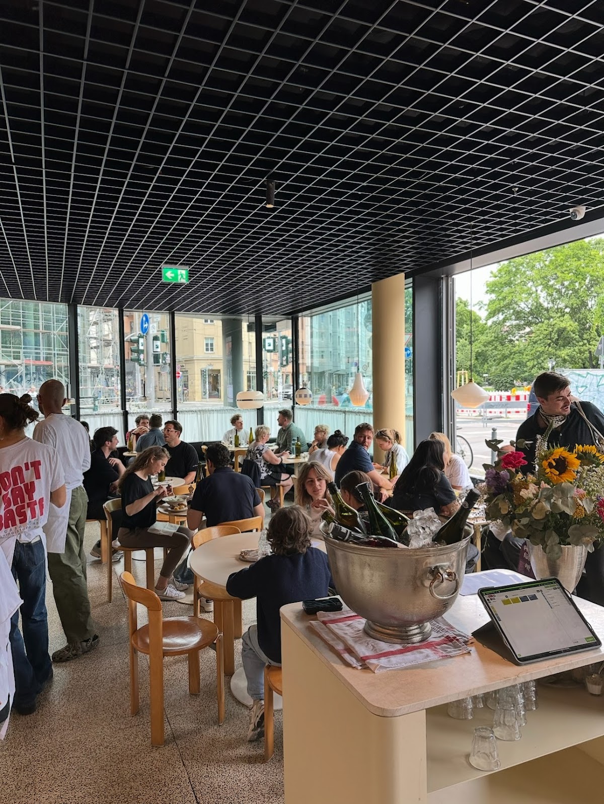 Restaurant Bar Basta – European in Berlin-Mitte