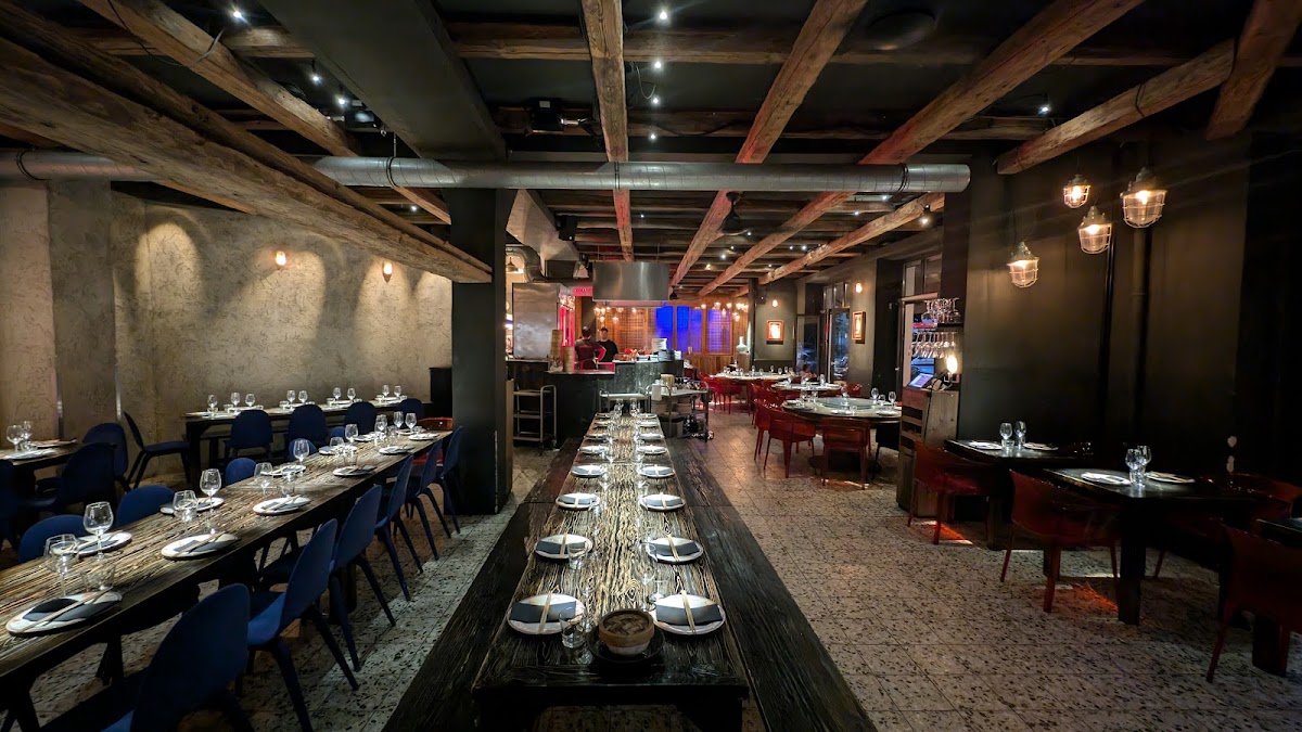 Restaurant Long March Canteen – Contemporary in Berlin-Kreuzberg