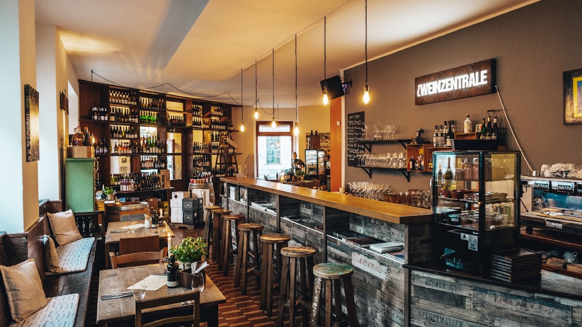 Restaurant Weinzentrale – Wine Bar in Dresden