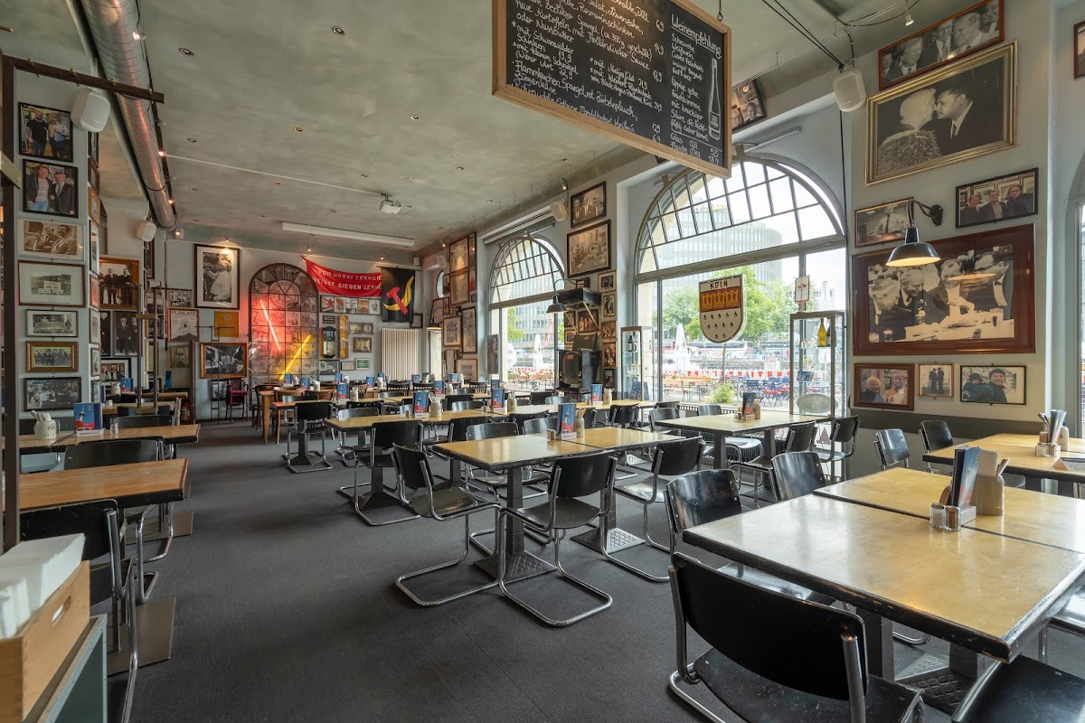 Restaurant Ständige Vertretung – International in Berlin-Mitte