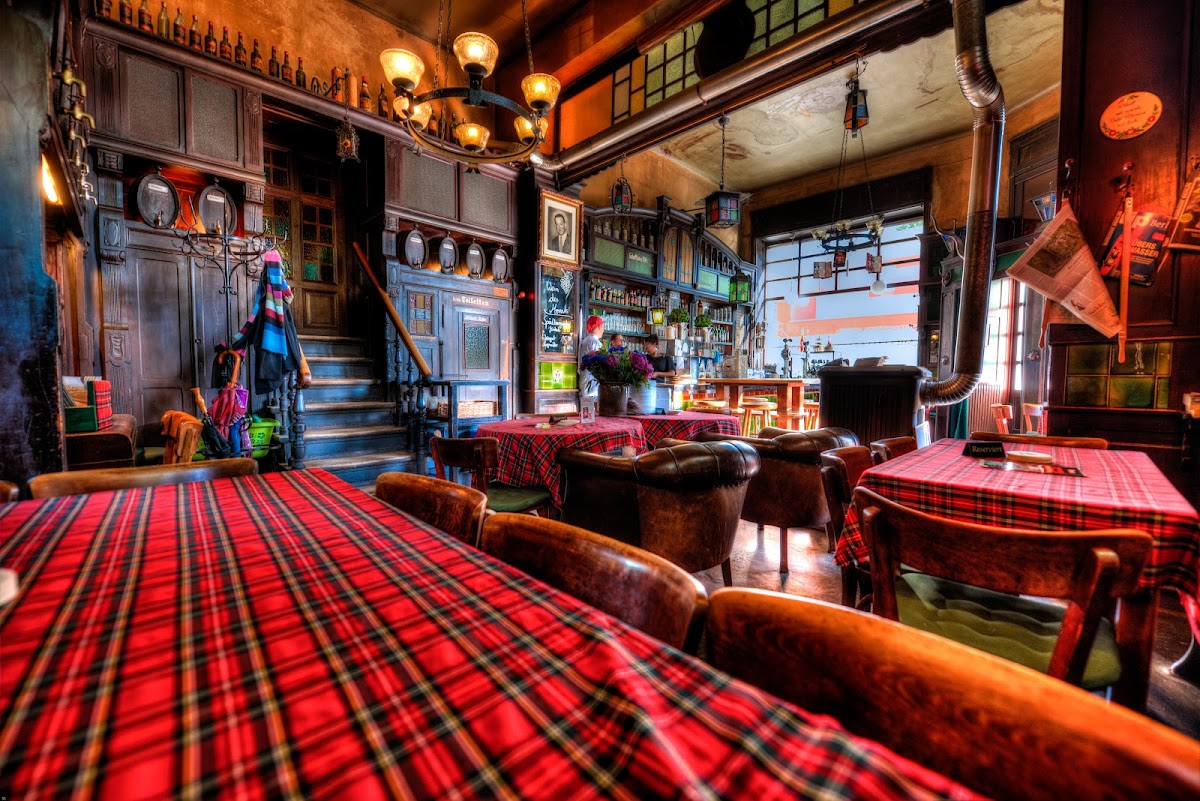 Restaurant Henne Alt-Berliner Wirtshaus in Berlin-Kreuzberg