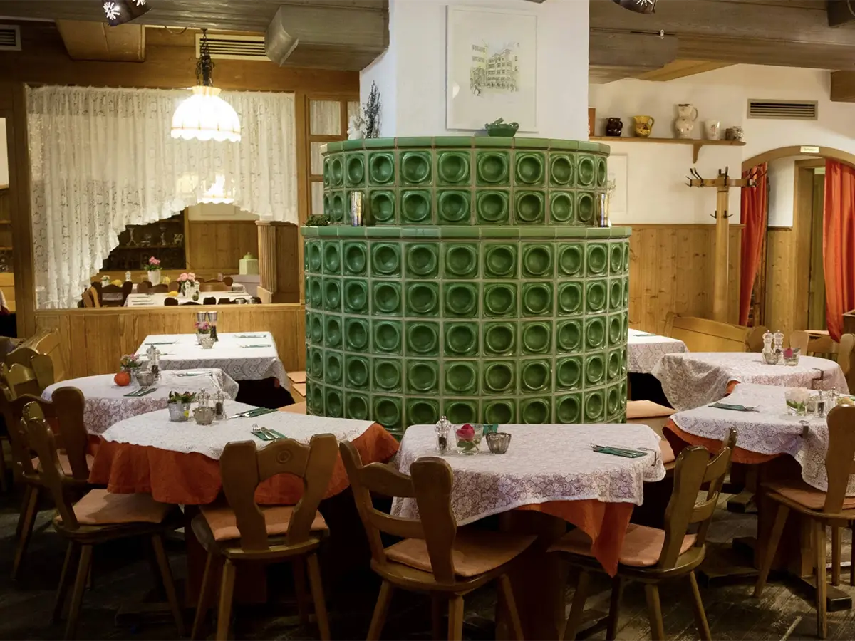 Restaurant Weinstube Kachelofen – Swabian in Stuttgart