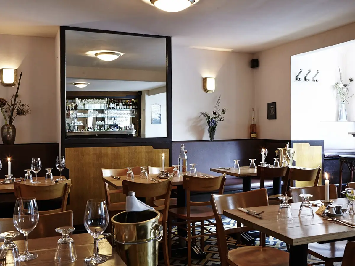 Restaurant Bistro Carmagnole – French in Hamburg