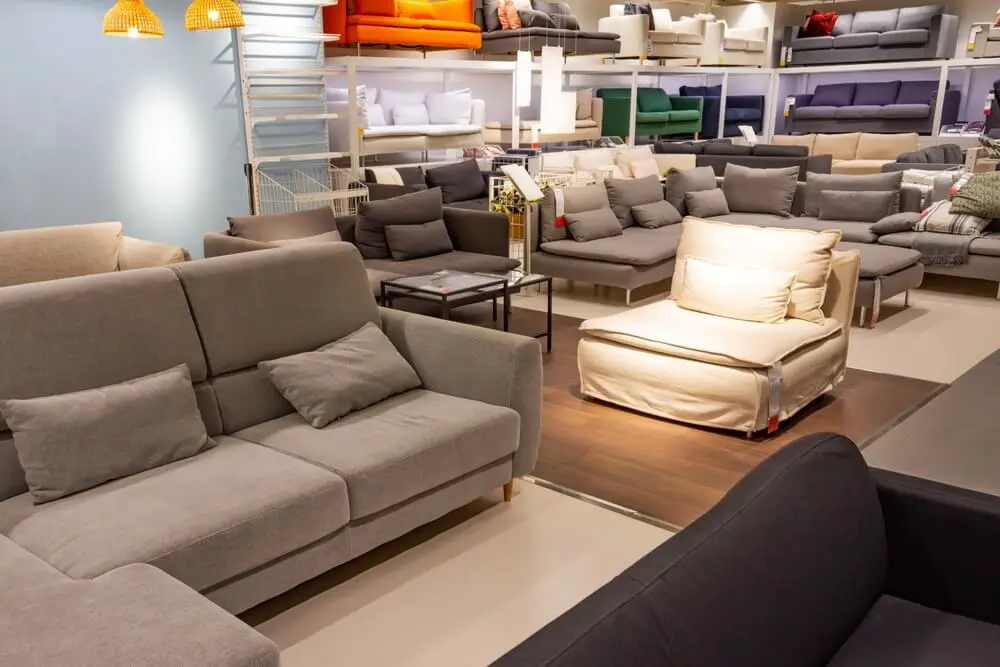 What Does Walmart’s Results Mean for Other Discretionary Retailers?