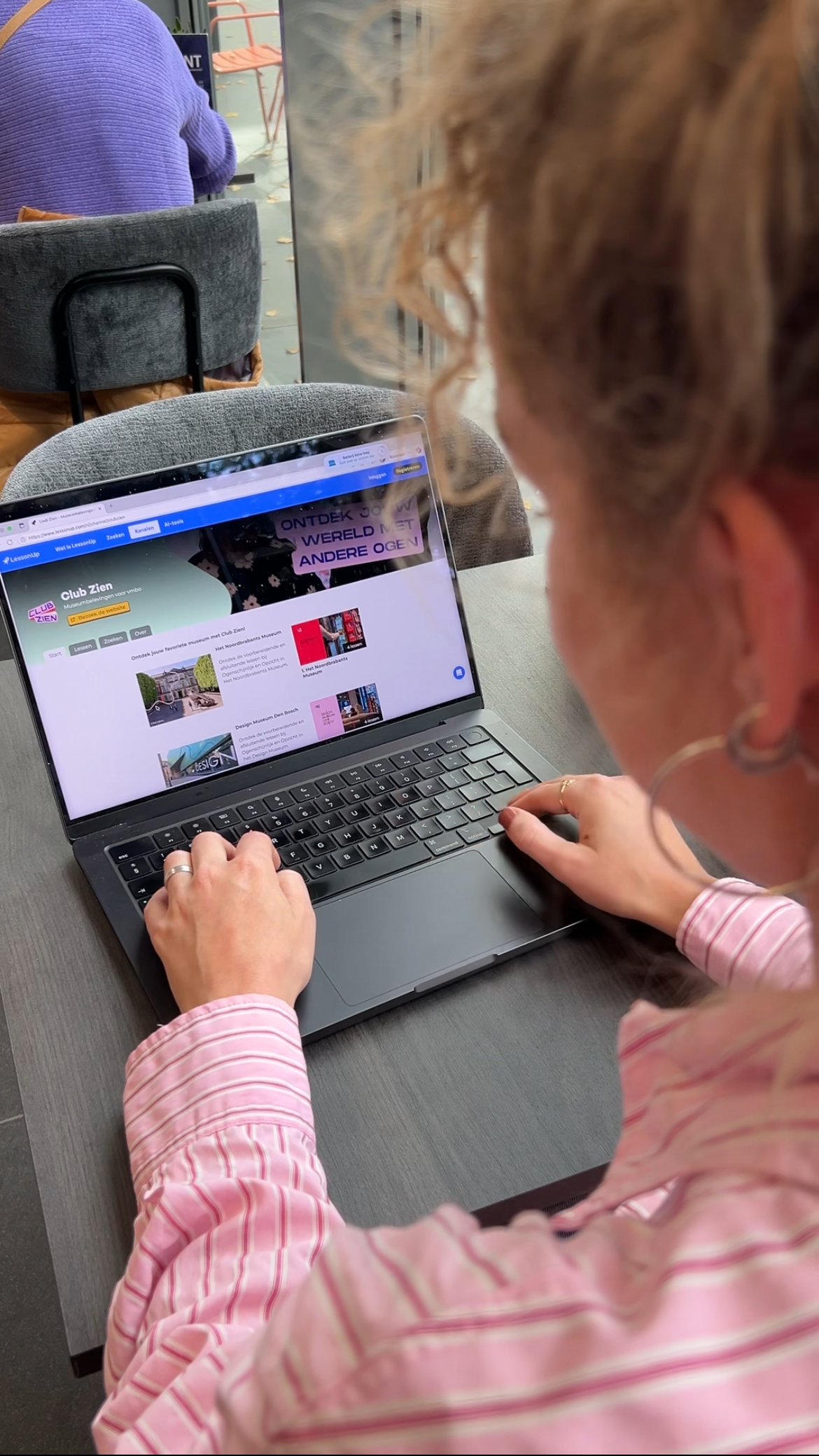 Blog #11 - Nieuwe lessenreeks op LessonUp: meer halen uit jouw museumbezoek met Club Zien