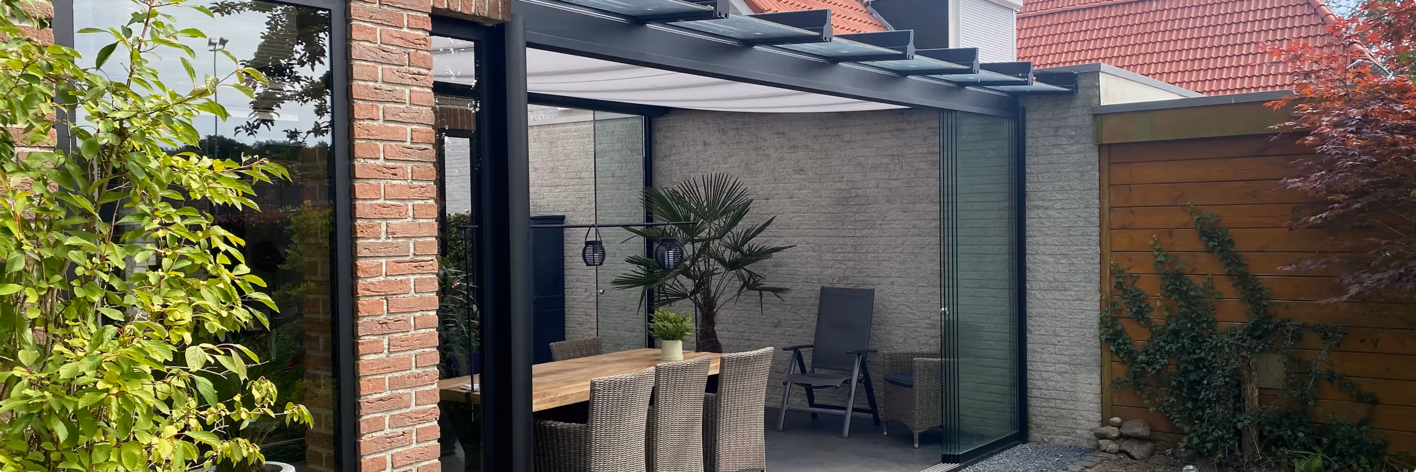 Tuinkamer overstek Zenderen