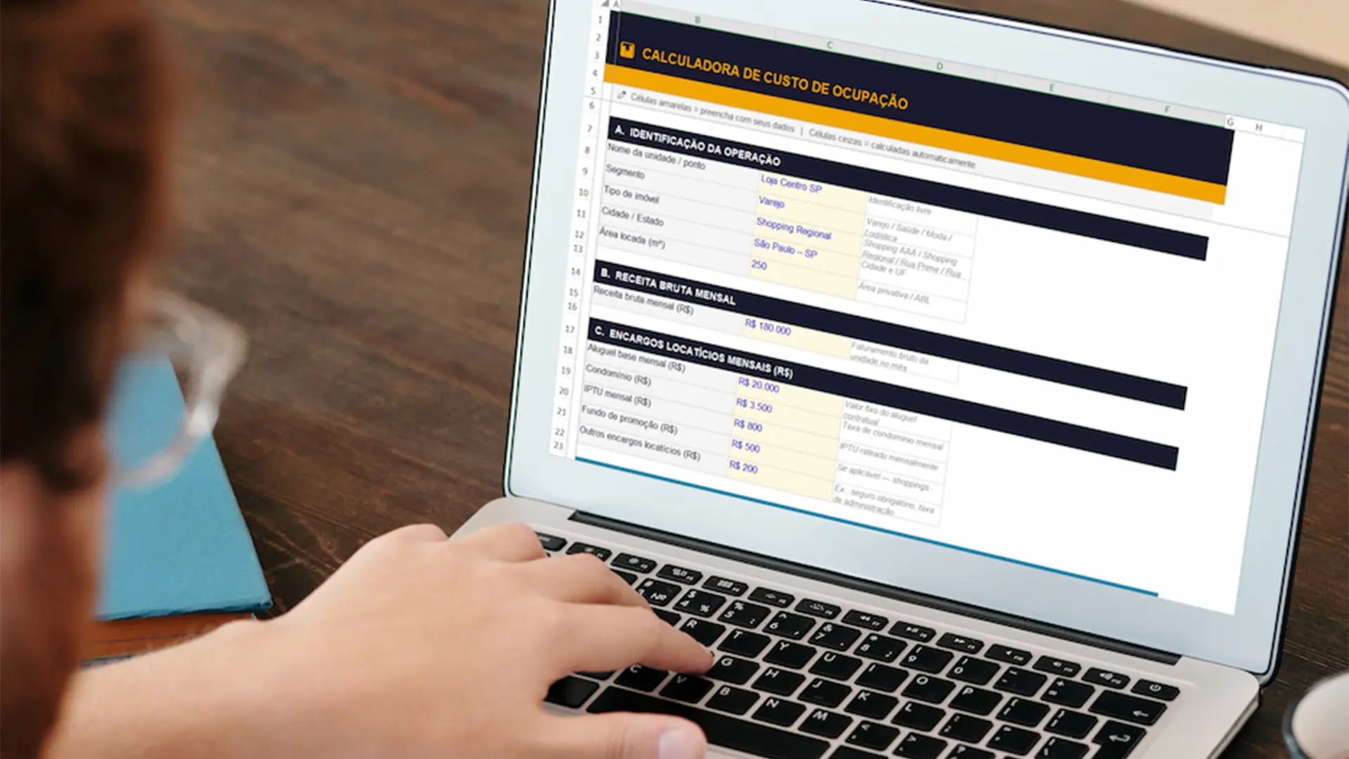 [Planilha Grátis] Benchmark de Custo de Ocupação por Segmento: Varejo, Saúde, Moda e Logística