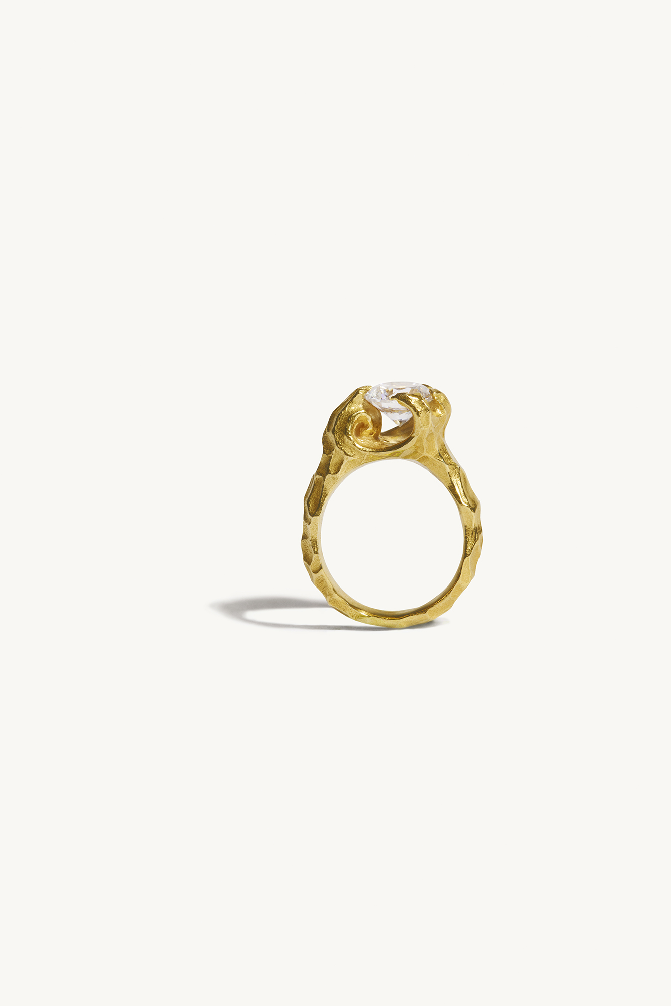 Men and stills project by Noam Griegst
