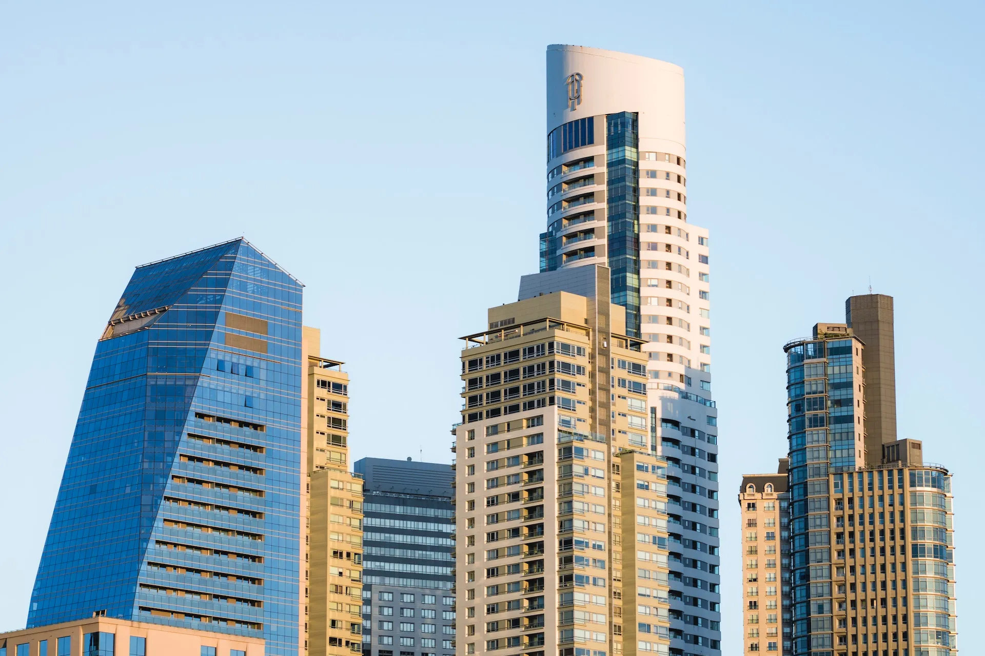 Hire in Argentina